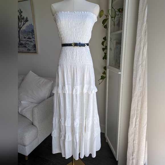 Luxxel Smock Tiered Maxi Dress - Picture 6 of 6